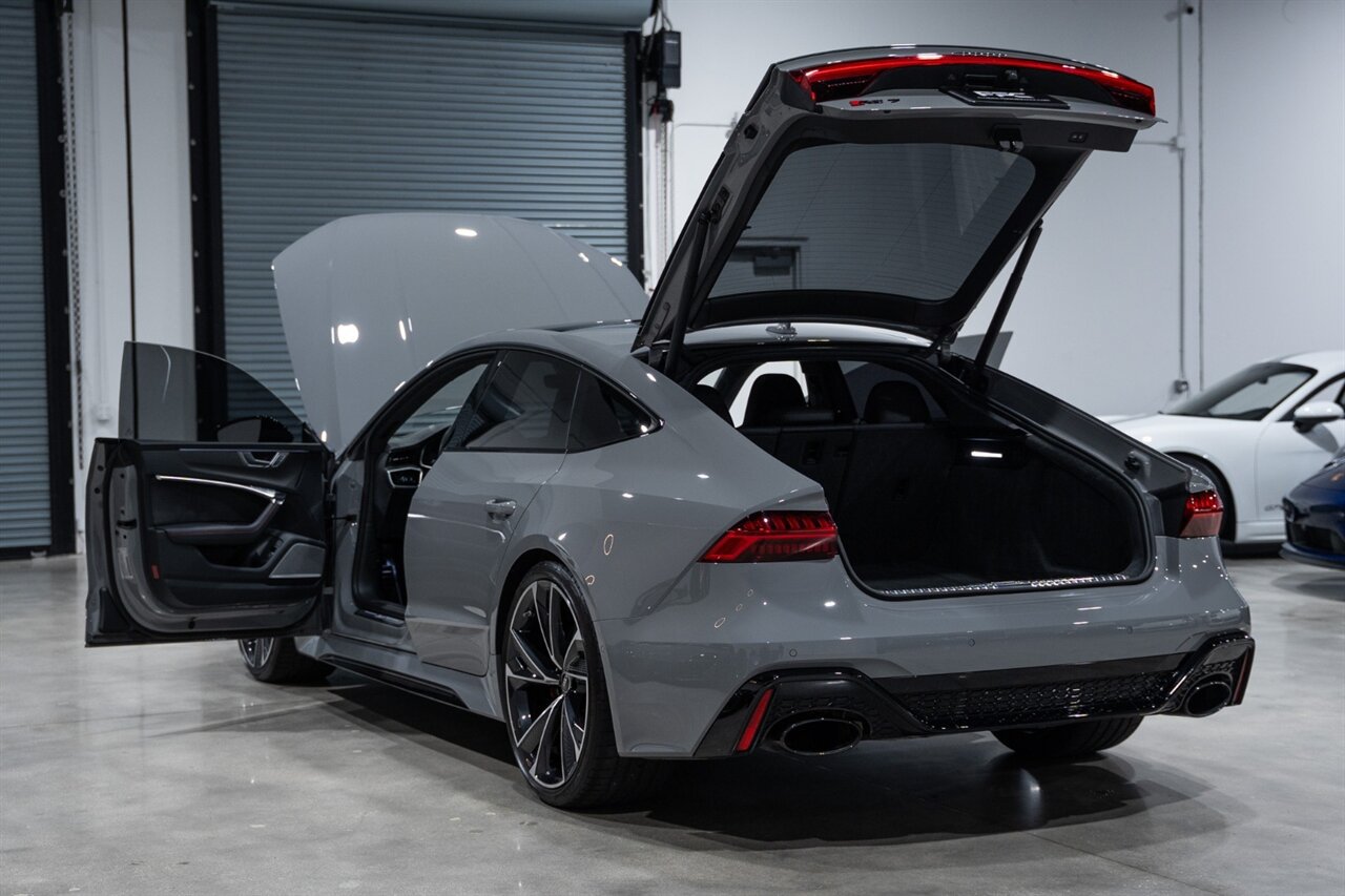 Used 2023 Audi RS 7 Sportback AWD/4WD image 42