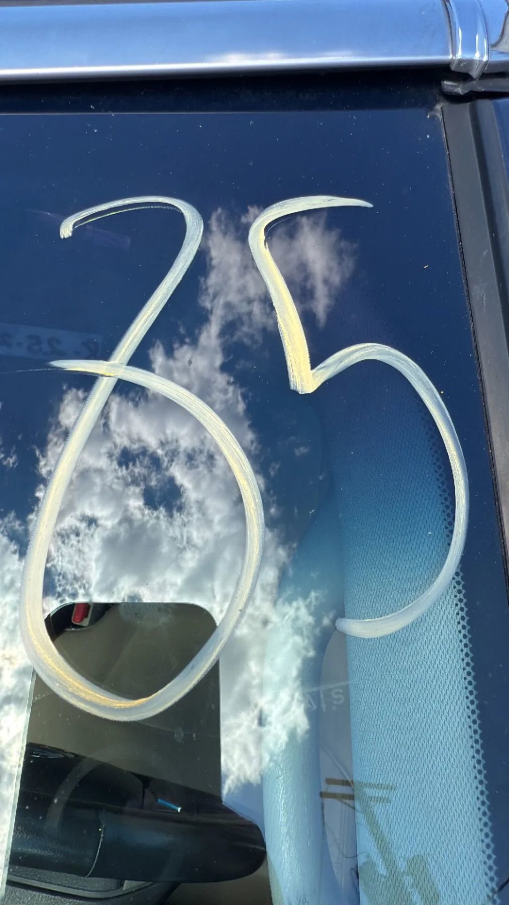 Used 2017 Nissan Armada SL image 32