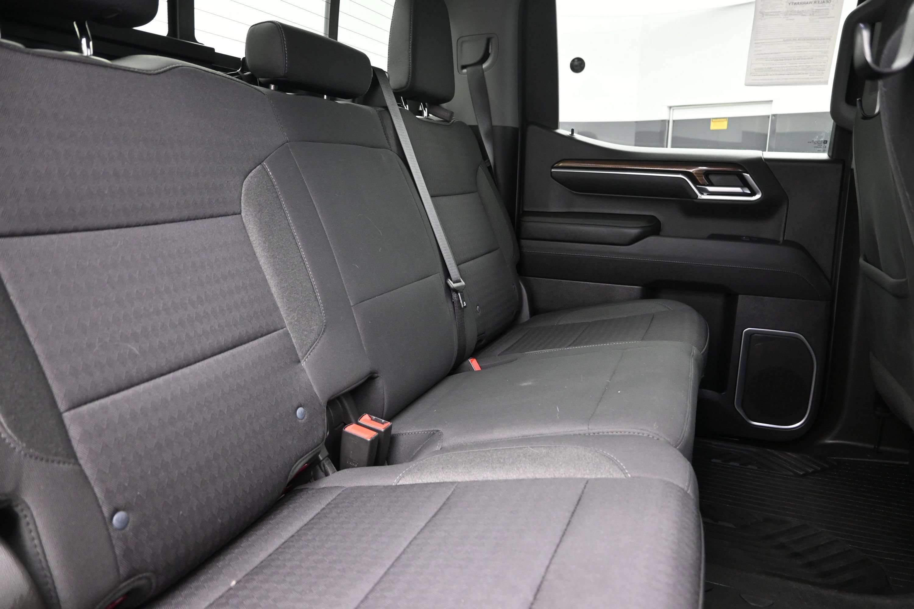 Used 2023 Chevrolet Silverado 1500 LT AWD/4WD image 24