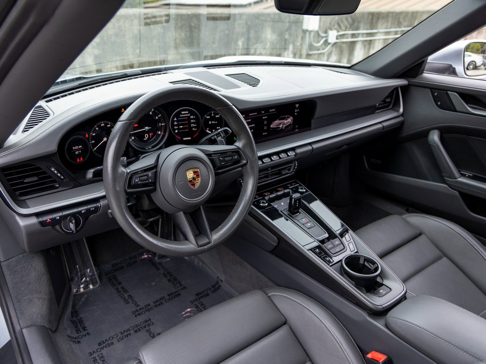Certified 2022 Porsche 911 Carrera image 4