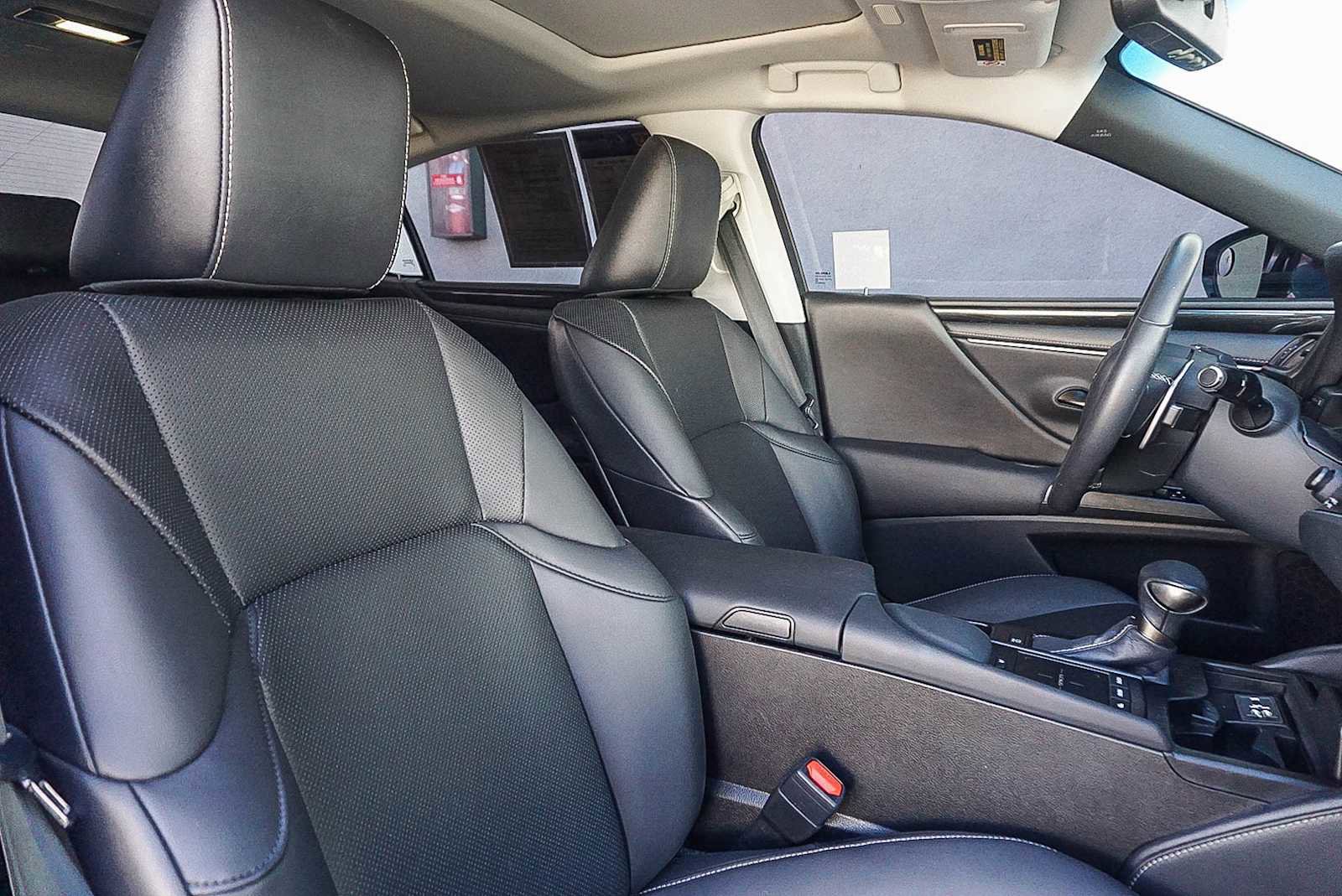 Used 2020 Lexus ES 350 w/ Accessory Package 2 image 17