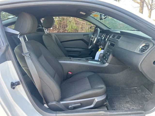 Used 2014 Ford Mustang Coupe w/ Equipment Group 102A image 9