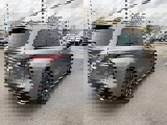 New 2026 Toyota Sienna XSE AWD/4WD image 3