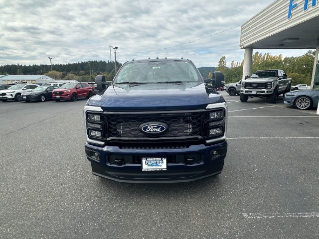 New 2027 Ford F350 XLT w/ XLT Premium Package AWD/4WD image 8