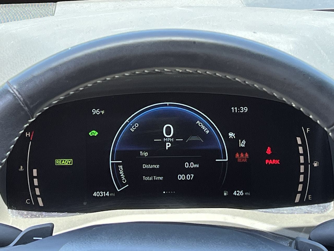 Used 2025 Toyota Camry SE FWD image 13
