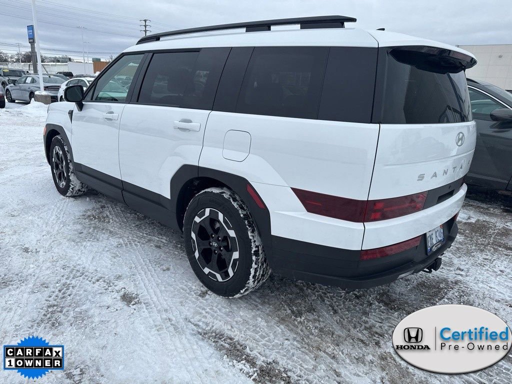 Used 2025 Hyundai Santa Fe SEL image 2