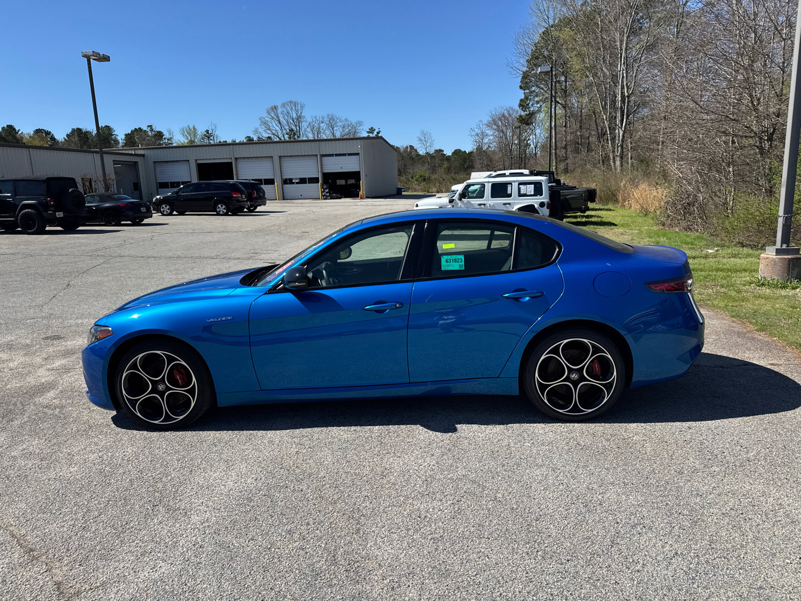 Used 2024 Alfa Romeo Giulia Veloce image 8