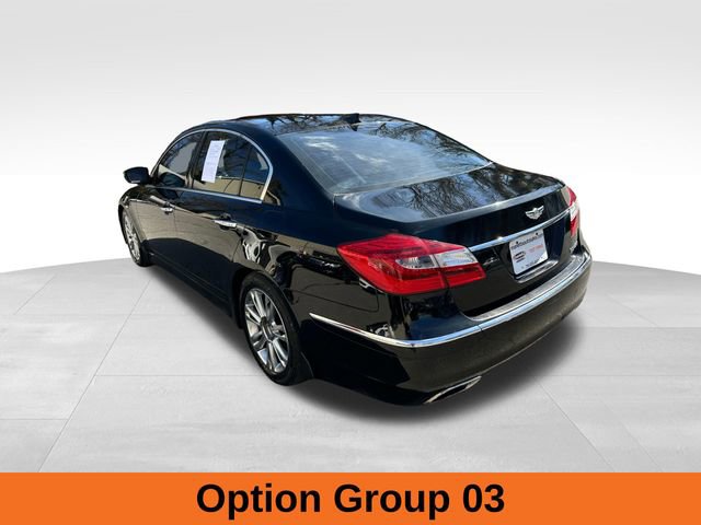 Used 2013 Hyundai Genesis 3.8 w/ Technology Pkg image 3