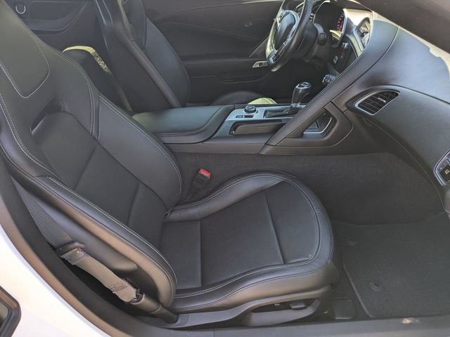 Used 2019 Chevrolet Corvette Stingray Coupe w/ 1LT RWD image 27