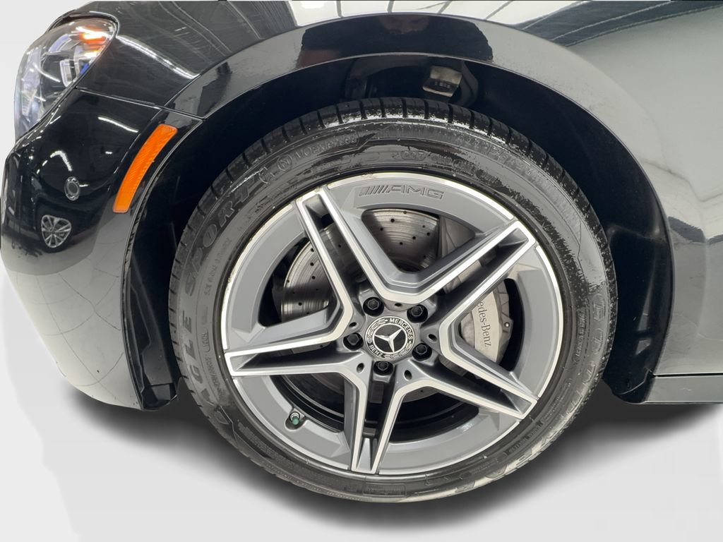 Used 2023 Mercedes-Benz E 350 4MATIC Sedan image 12