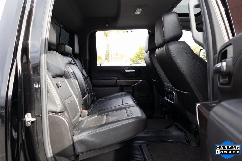Used 2022 GMC Sierra 2500 Denali w/ Denali Black Diamond Edition AWD/4WD image 20