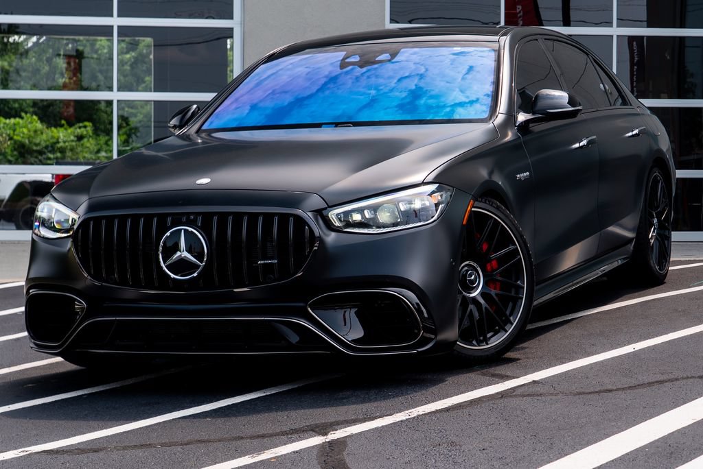 Used 2024 Mercedes-Benz S 63 AMG S image 2