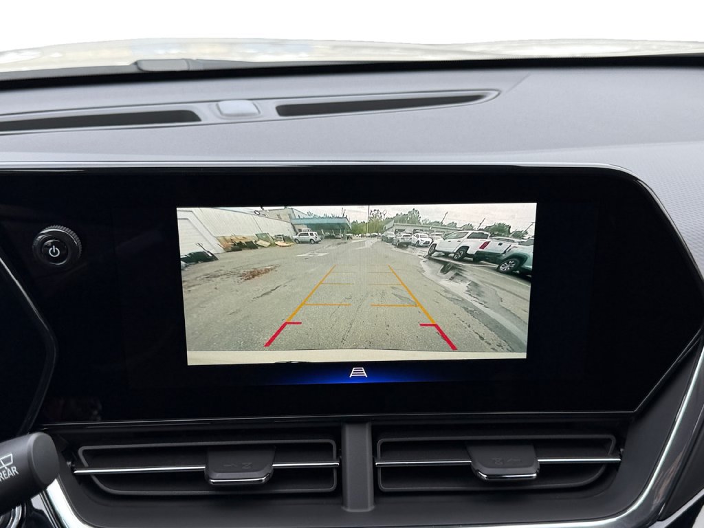 New 2026 Chevrolet Trax ACTIV w/ Driver Confidence Package FWD image 15