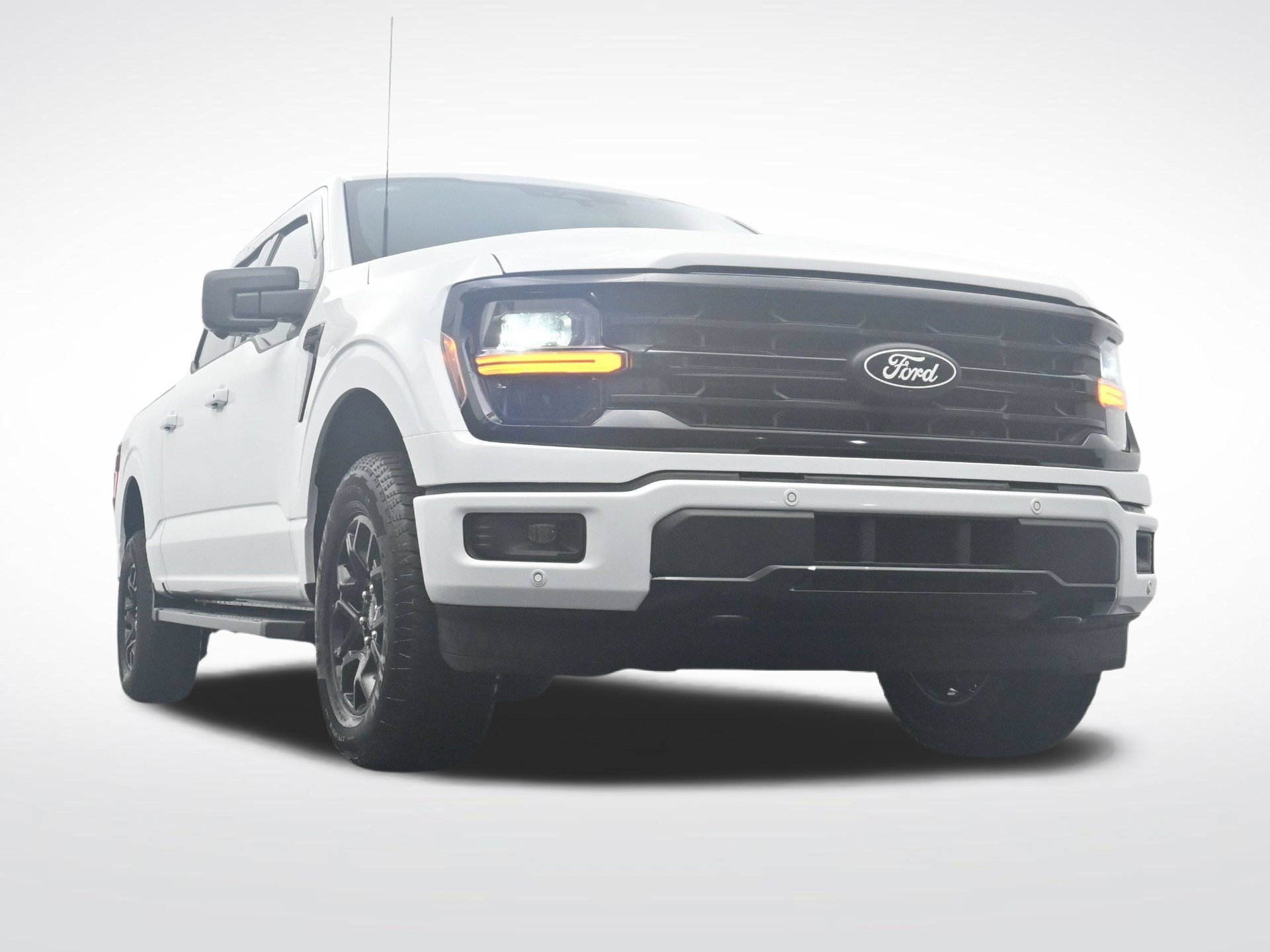 Used 2025 Ford F150 XLT w/ Equipment Group 302A MID AWD/4WD image 33