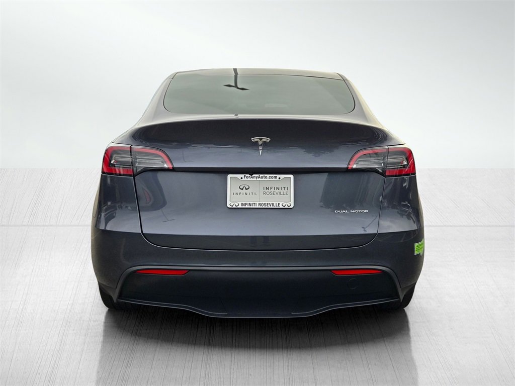 Used 2023 Tesla Model Y Long Range image 5