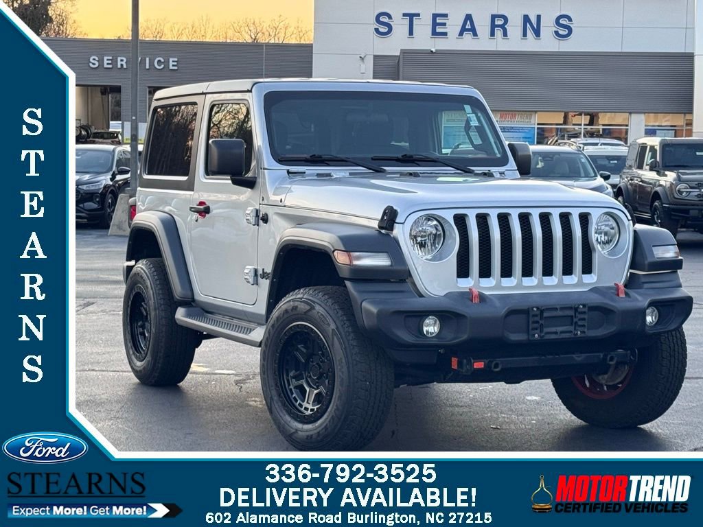 Used 2023 Jeep Wrangler Sport image 1