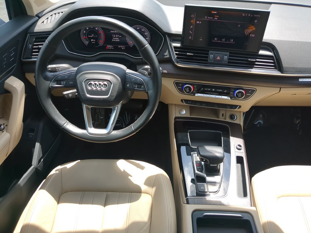 Used 2022 Audi Q5 2.0T Premium Plus w/ Premium Plus Package AWD/4WD image 14