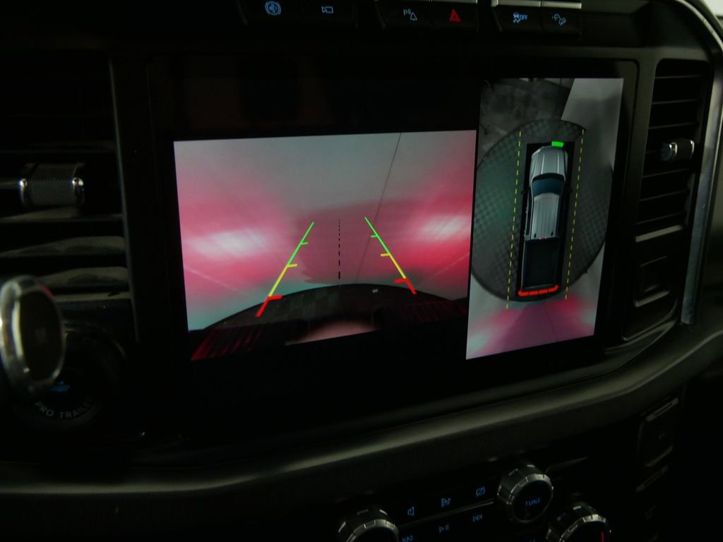 Used 2024 Ford F350 Platinum w/ FX4 Off-Road Package image 35