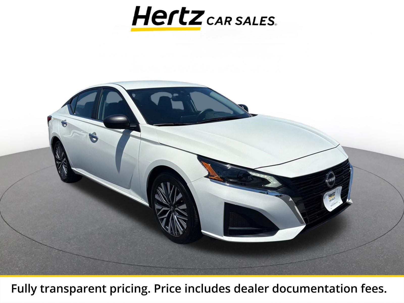 Used 2025 Nissan Altima 2.5 SV FWD image 1