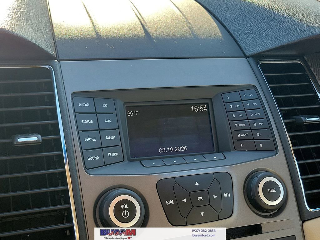 Used 2018 Ford Taurus SE image 23