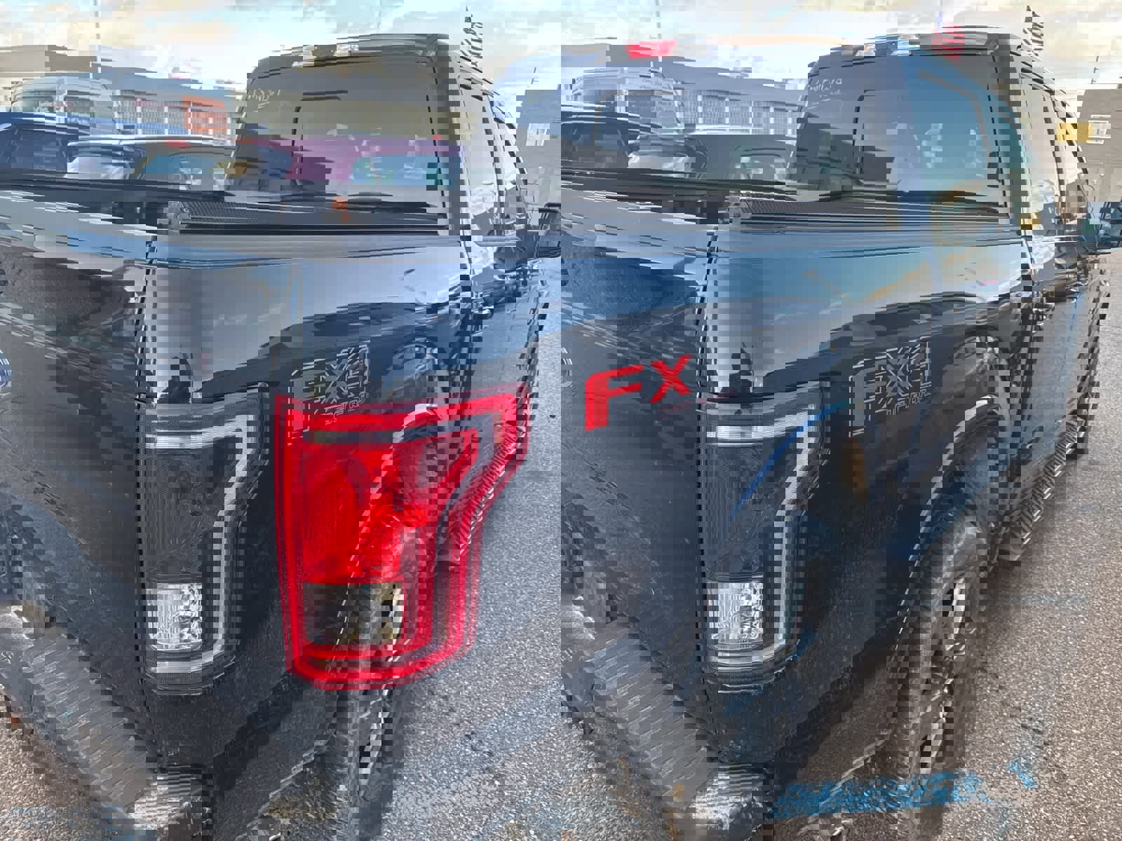 Used 2017 Ford F150 XLT w/ Equipment Group 302A Luxury image 23