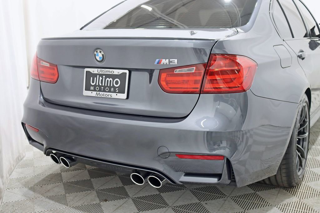 Used 2015 BMW M3 RWD image 13