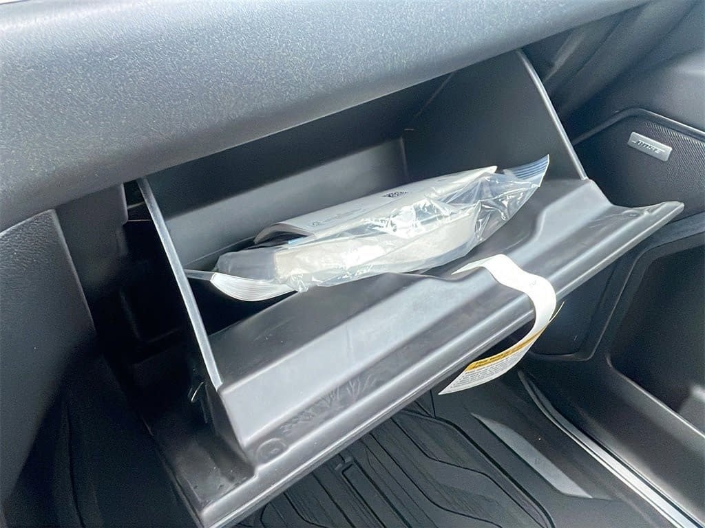 New 2025 GMC Sierra 2500 SLT w/ SLT Premium Package image 26