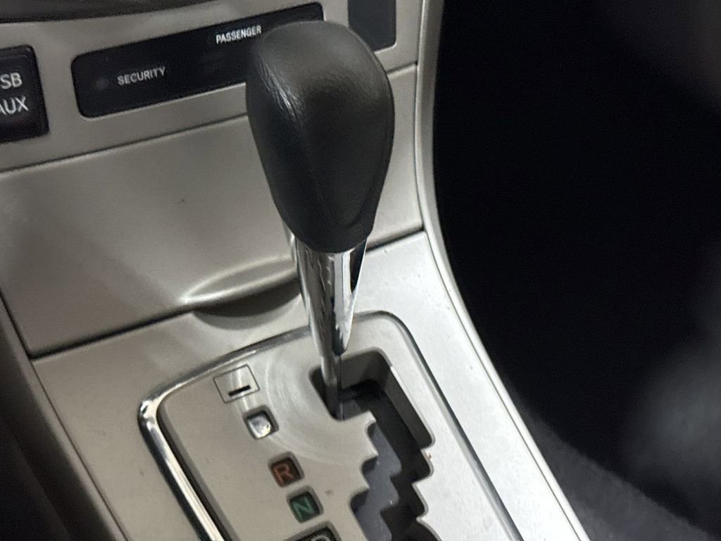 Used 2012 Toyota Corolla LE image 16