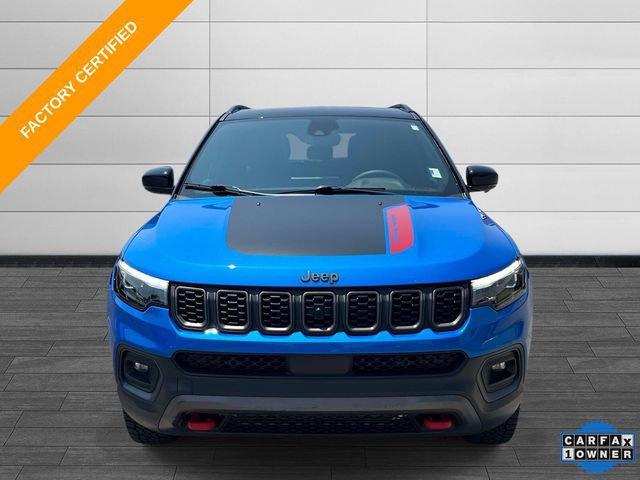 Certified 2025 Jeep Compass Trailhawk w/ Trailhawk Elite Group AWD/4WD image 9