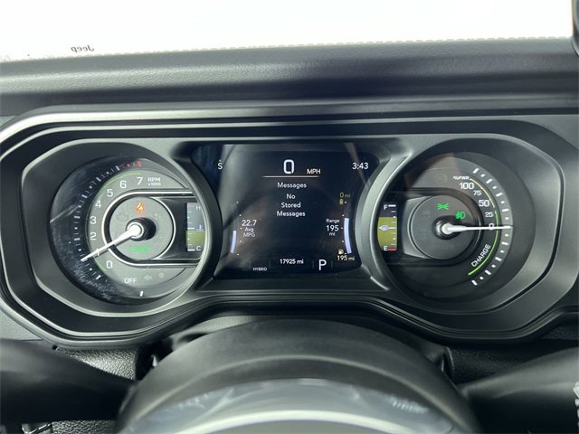 Used 2024 Jeep Wrangler High Altitude image 11