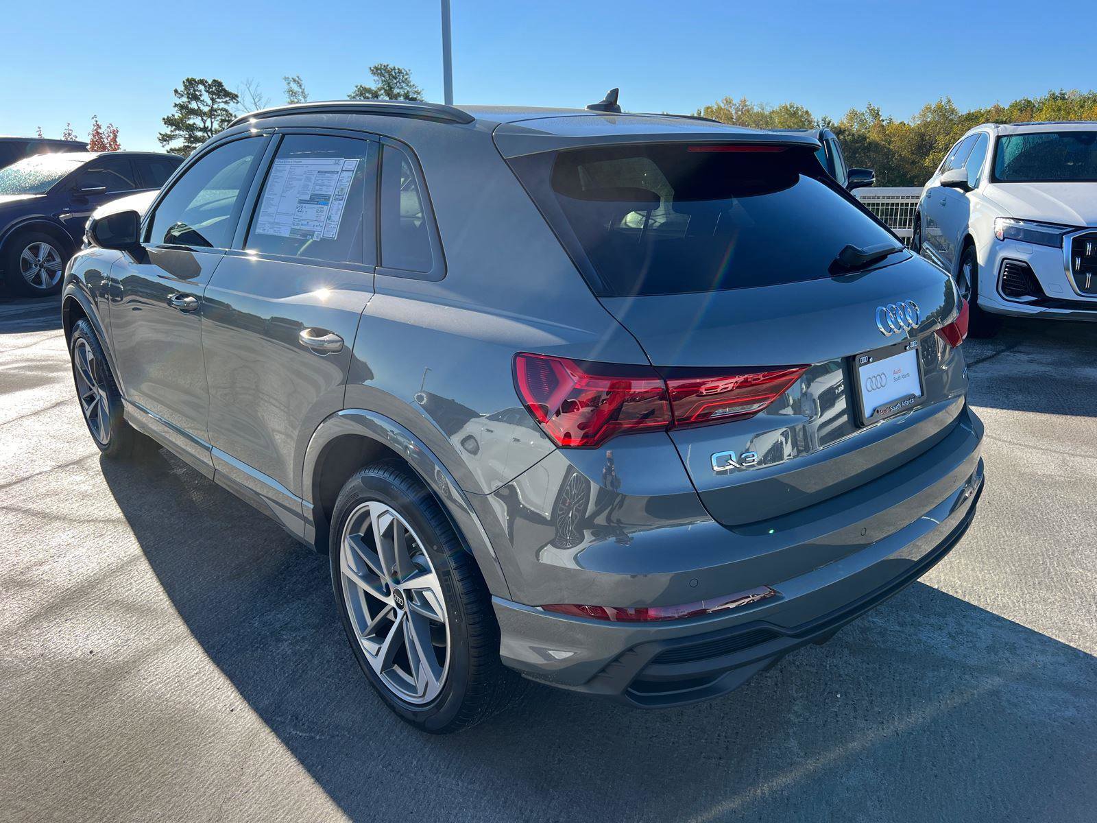 New 2025 Audi Q3 2.0T Premium image 7