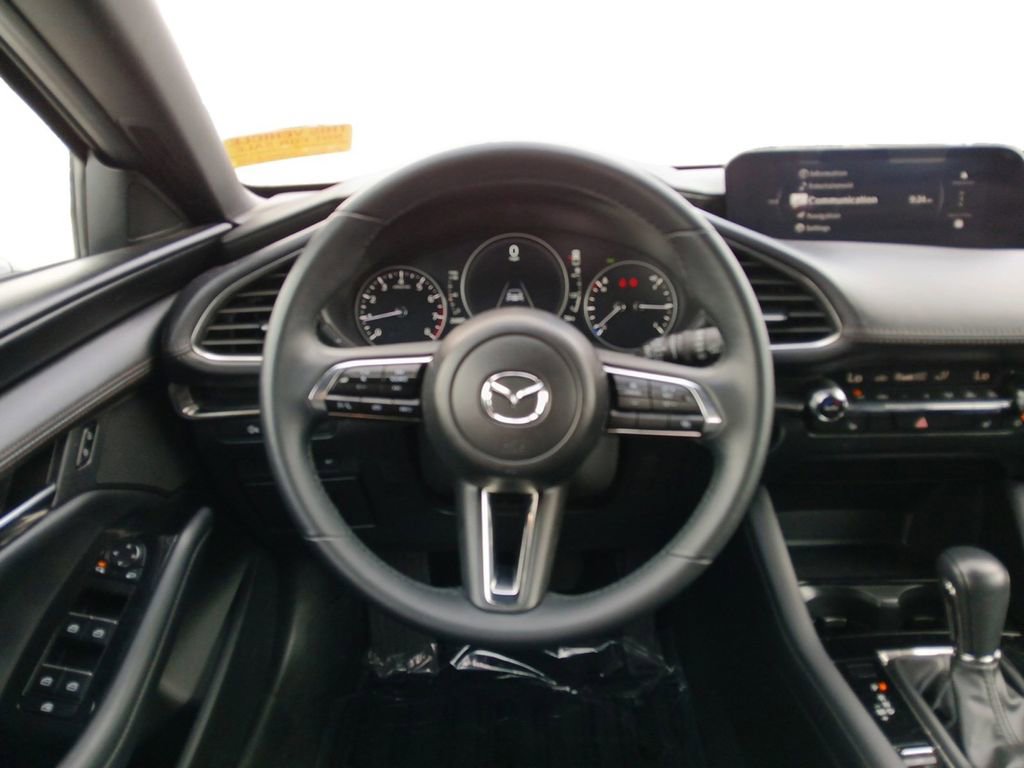 Used 2024 MAZDA MAZDA3 s FWD image 12