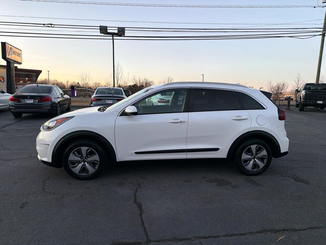 Used 2019 Kia Niro LX image 2