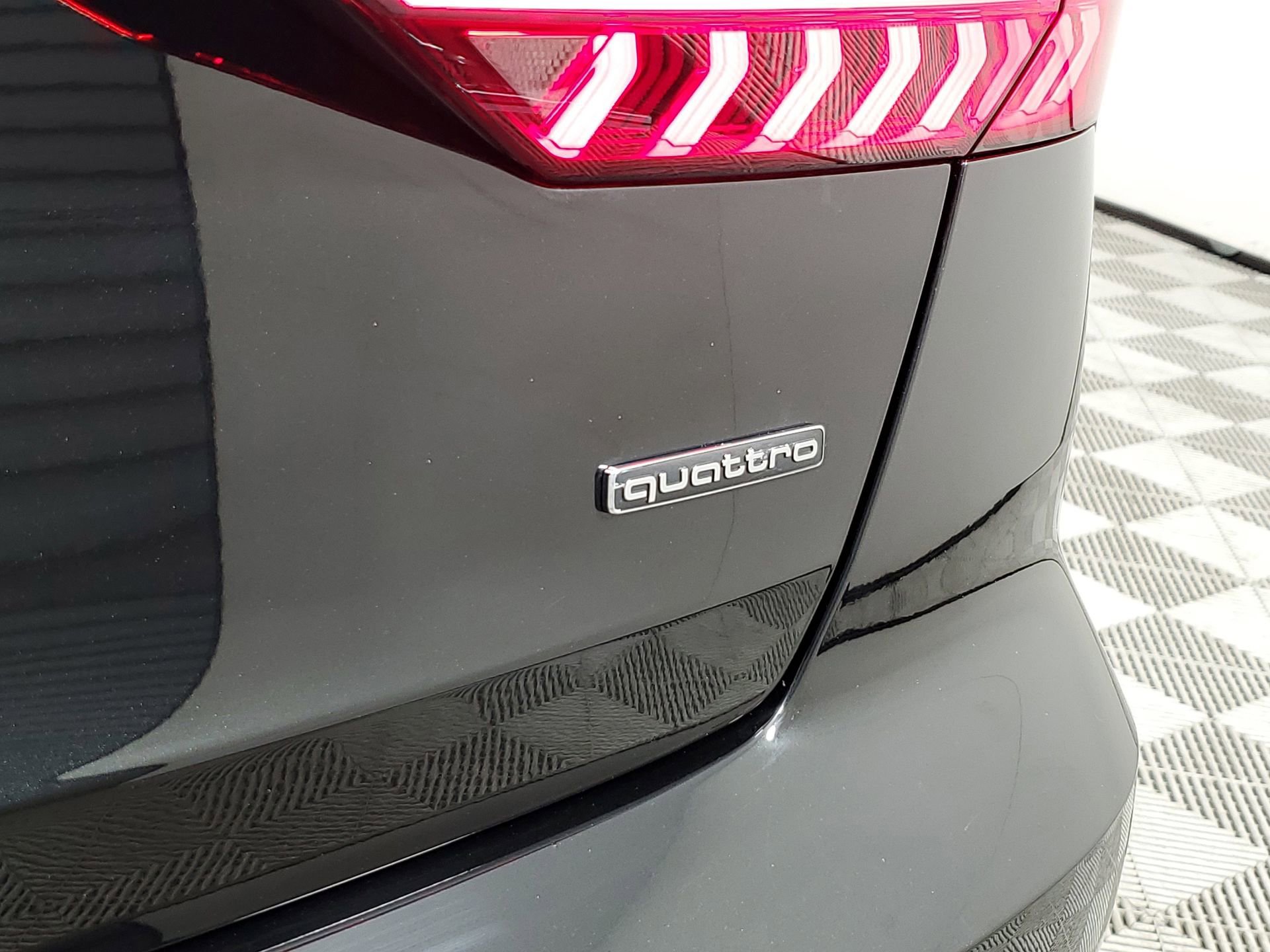 Certified 2024 Audi A6 3.0T Prestige image 19