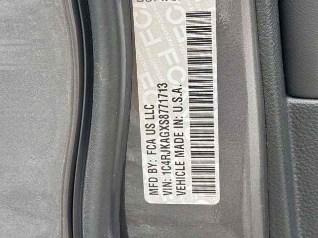 New 2025 Jeep Grand Cherokee L Laredo w/ Luxury Tech Group I image 27