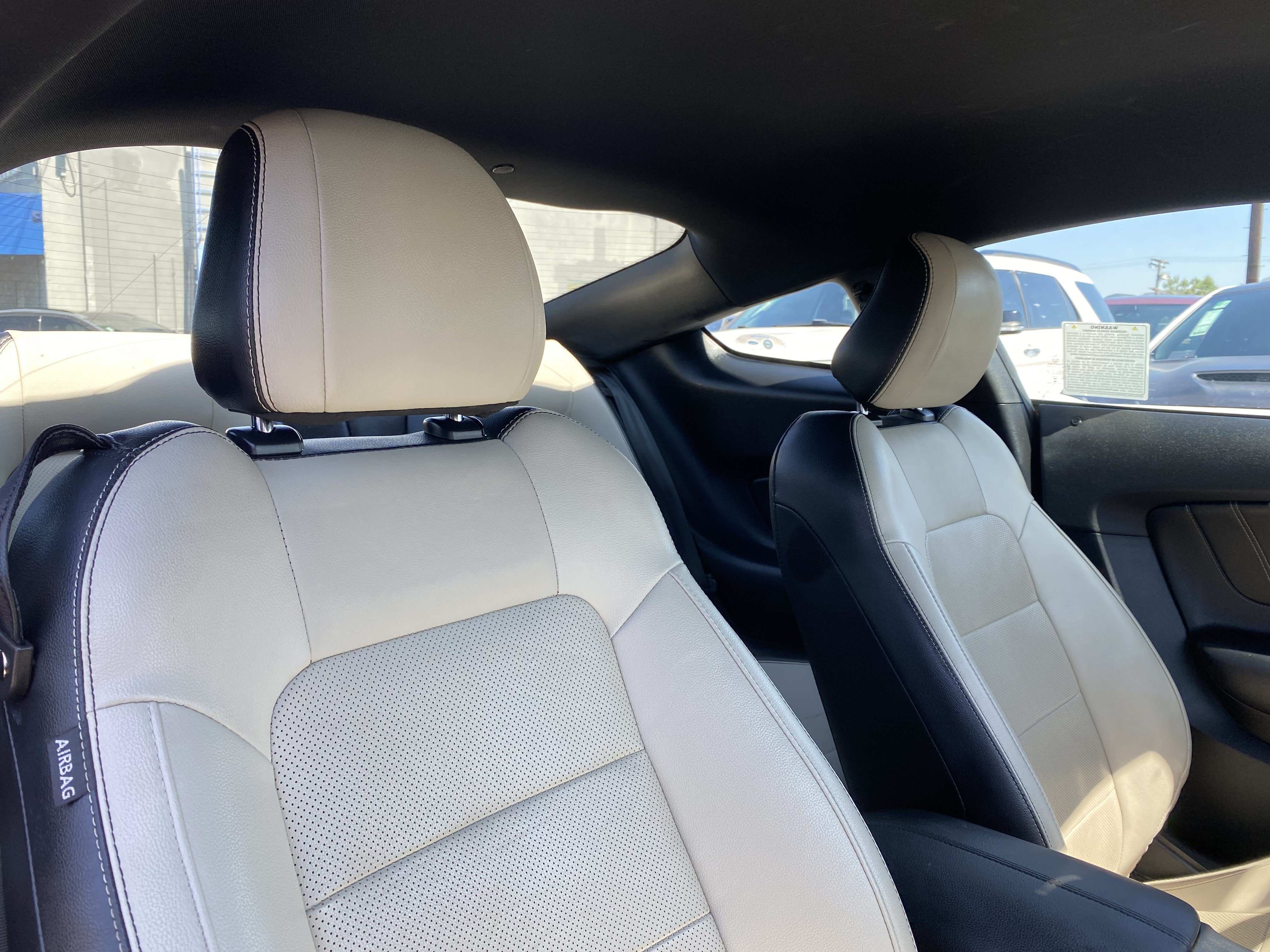 Used 2018 Ford Mustang Premium RWD image 18