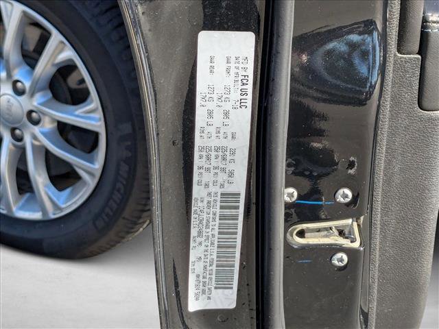 Used 2019 Jeep Cherokee Latitude w/ Popular Appearance Group image 24