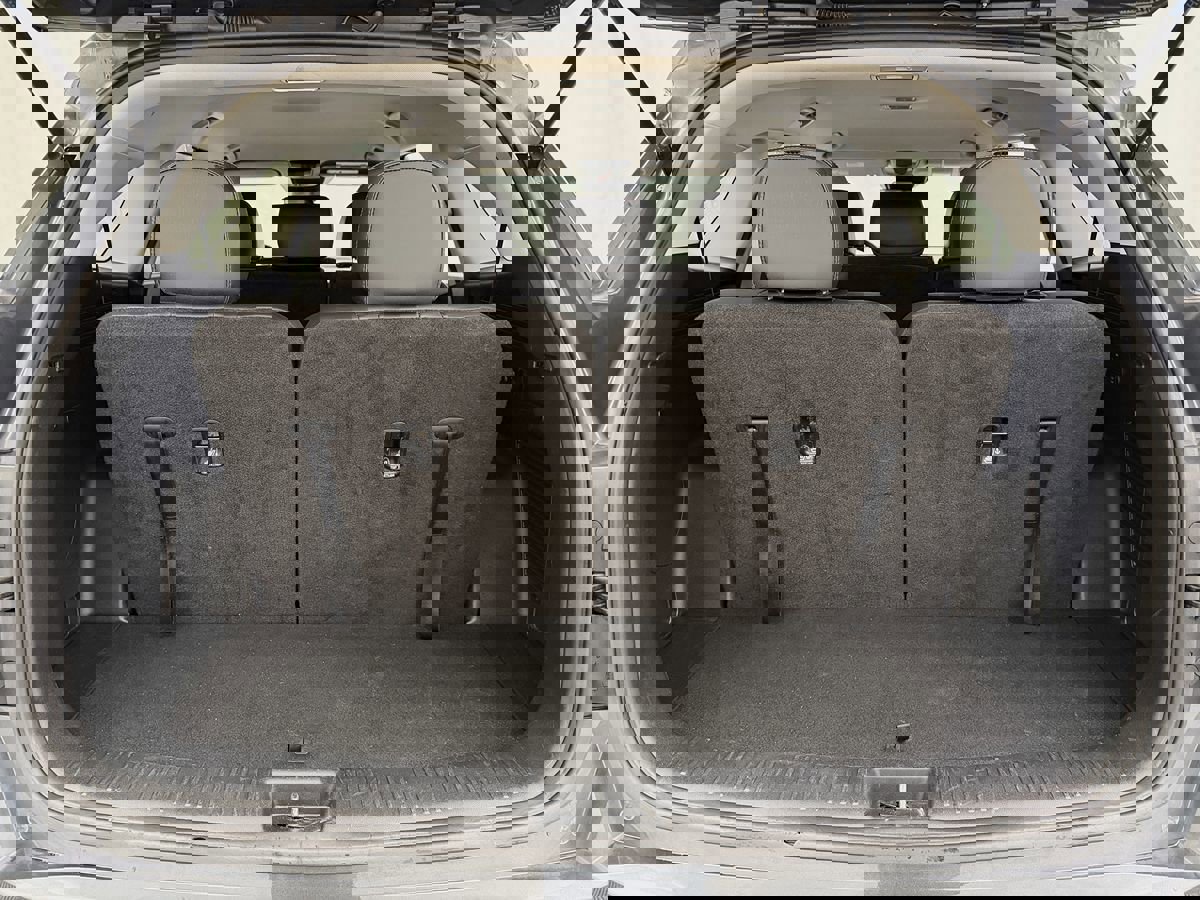 Used 2024 Kia Sorento S image 34