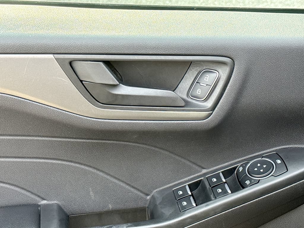 Used 2024 Ford Escape Active FWD image 15