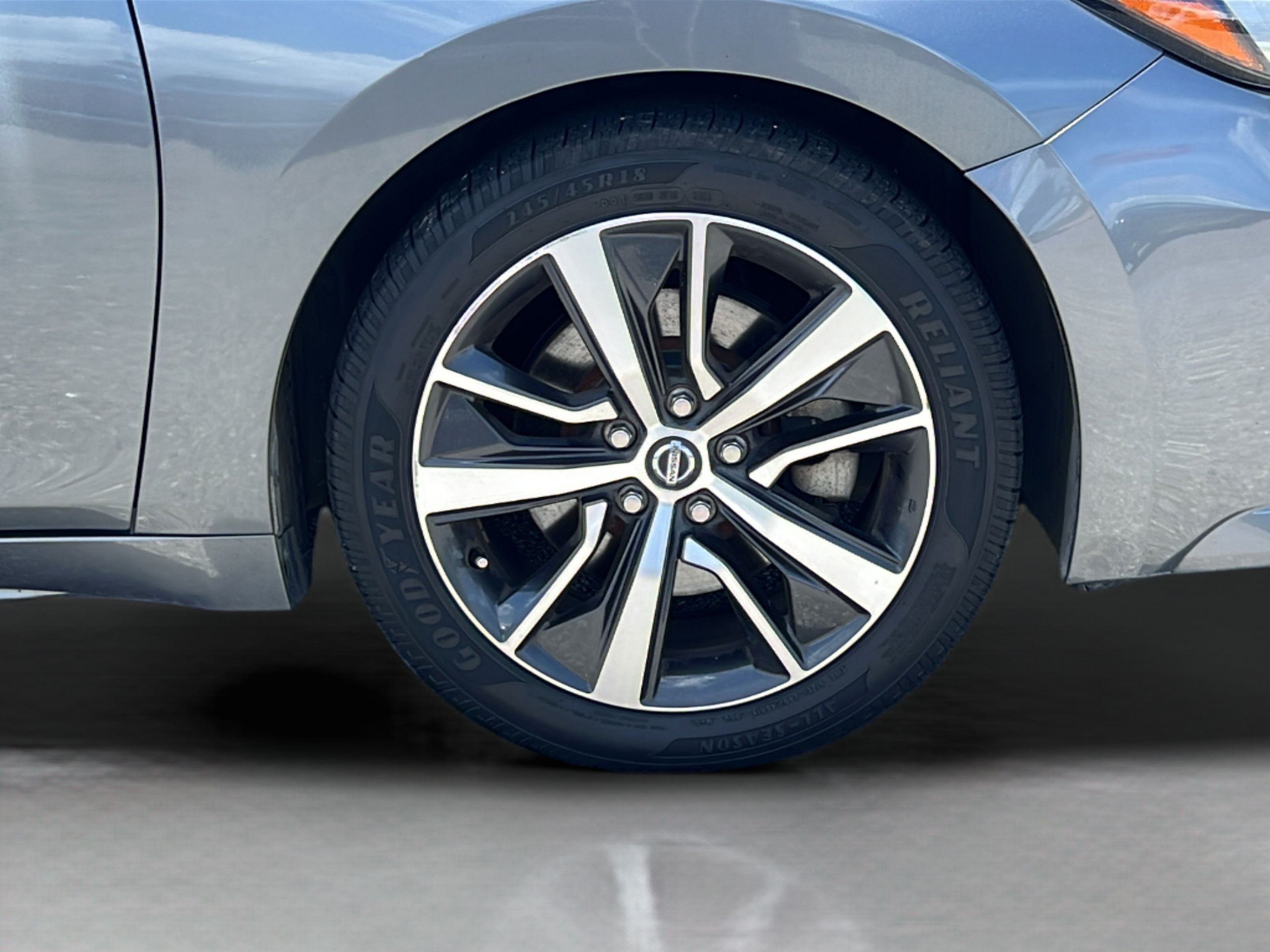 Used 2019 Nissan Maxima 3.5 SV w/ Floor Mat Group FWD image 23