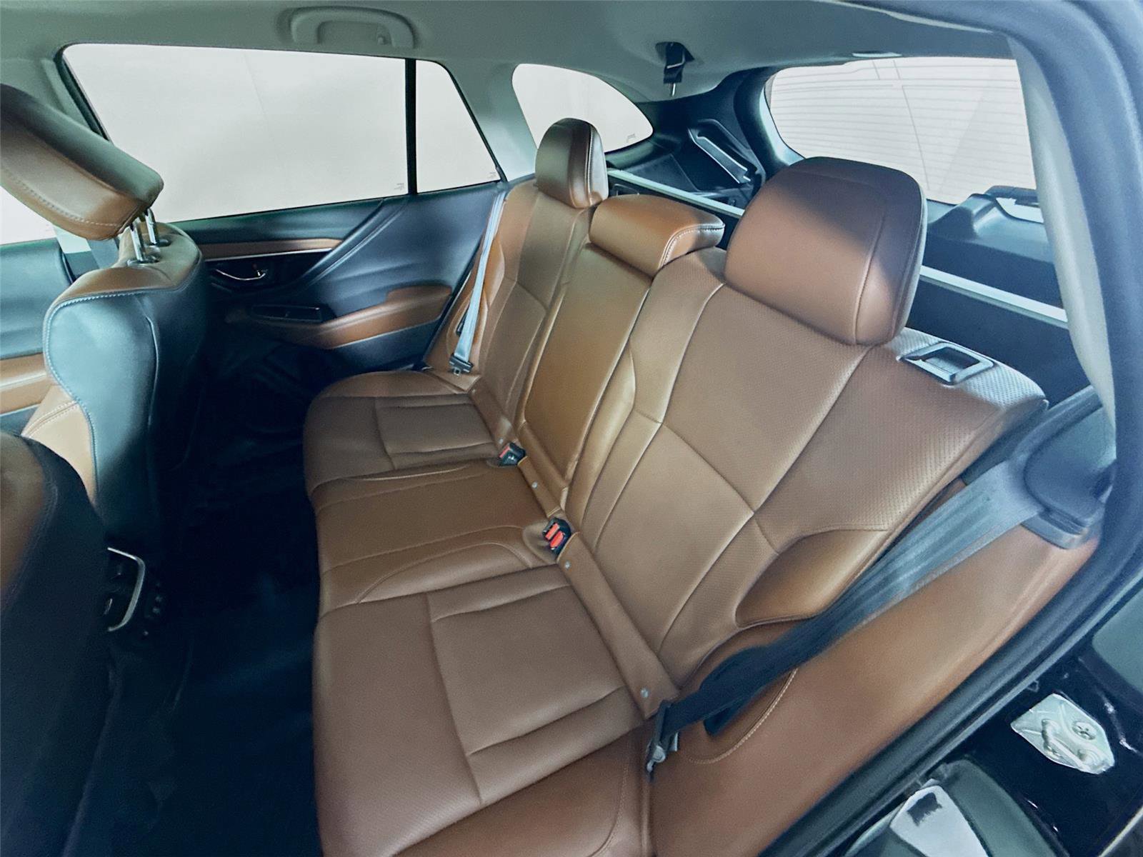 Used 2021 Subaru Outback Touring w/ Tech Package 3 image 11