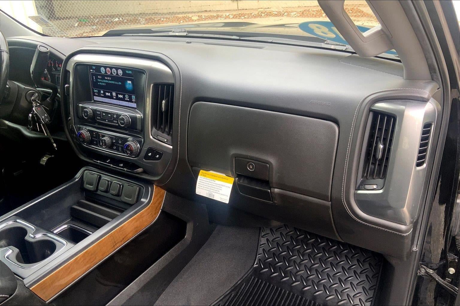 Used 2018 Chevrolet Silverado 1500 LTZ w/ Sport Package AWD/4WD image 17