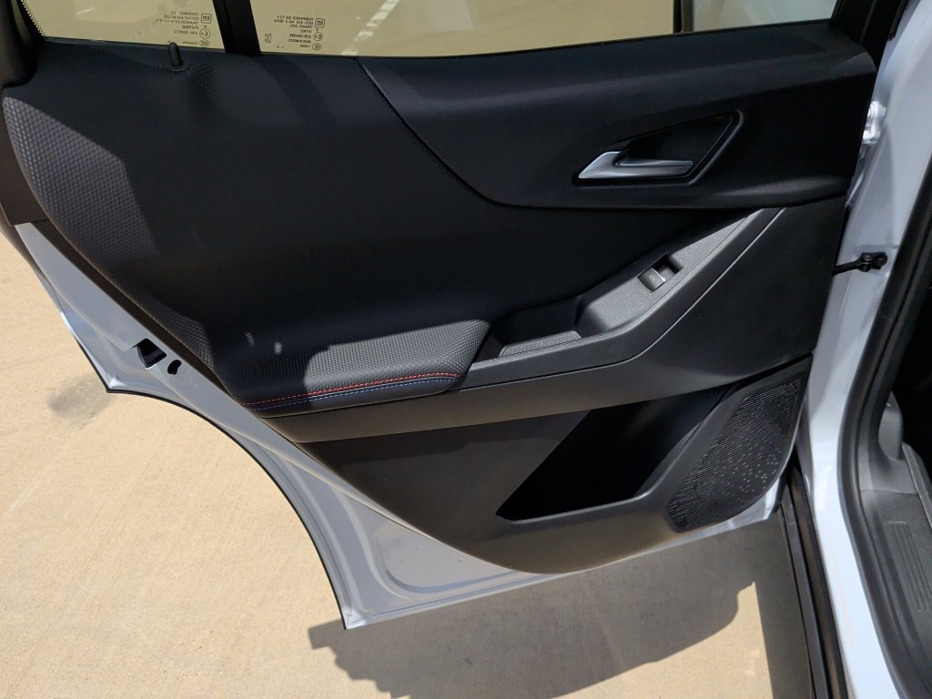 New 2026 Chevrolet Equinox RS FWD image 33