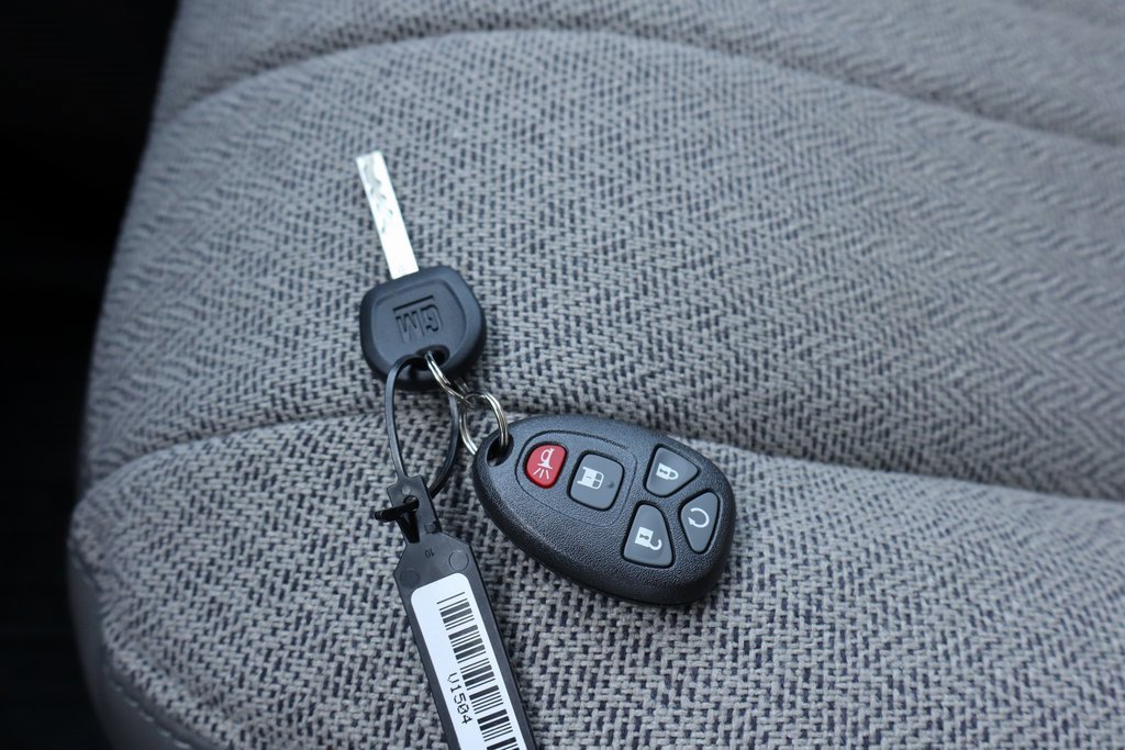 New 2025 Chevrolet Express 2500 w/ Driver Convenience Package image 30