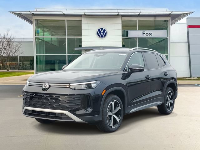 New 2026 Volkswagen Tiguan SE AWD/4WD image 2