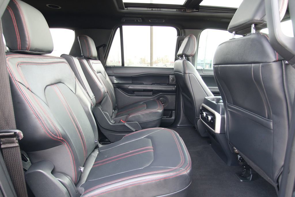 Used 2023 Ford Expedition Max Limited AWD/4WD image 9