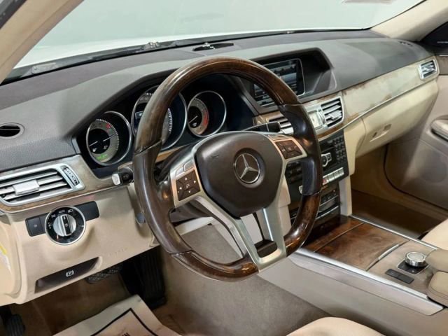 Used 2014 Mercedes-Benz E 350 4MATIC Wagon w/ Premium 1 Package image 13