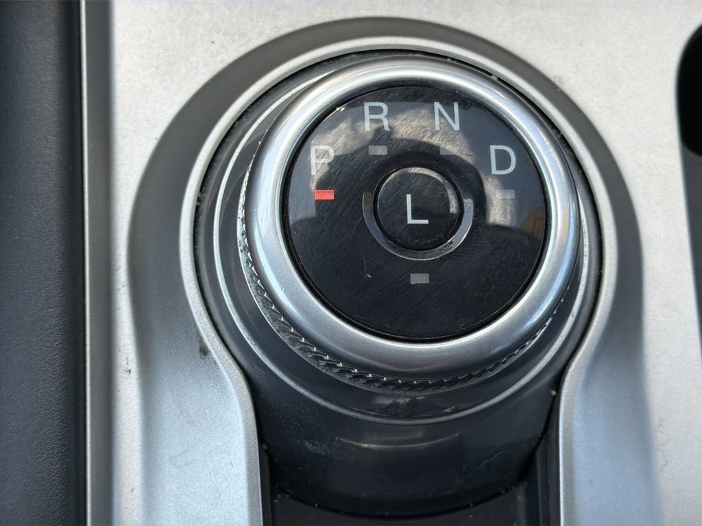 Certified 2021 Ford Explorer XLT RWD image 17