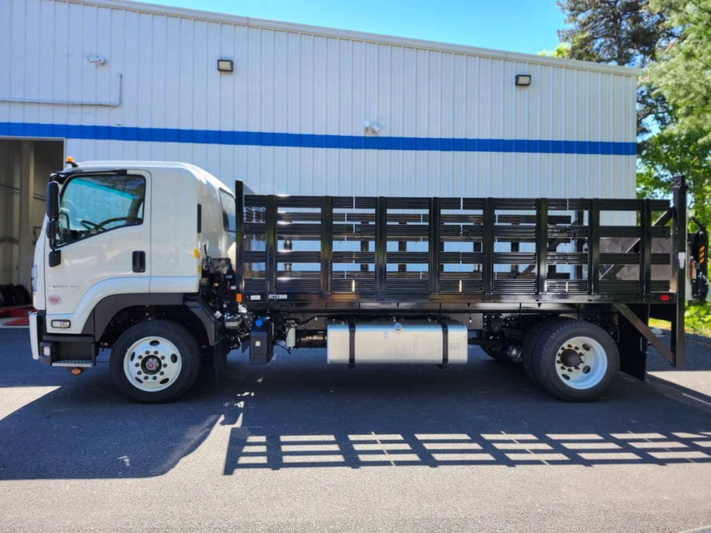 New 2026 Chevrolet Low Cab Forward 6500XD RWD image 2