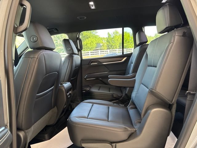 New 2026 GMC Acadia Elevation w/ Elevation Premium Package AWD/4WD image 33